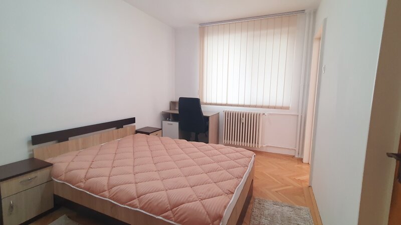Titan  Zona Policlinica- Burdujeni- Apartament 2 Camere Parc & Metrou